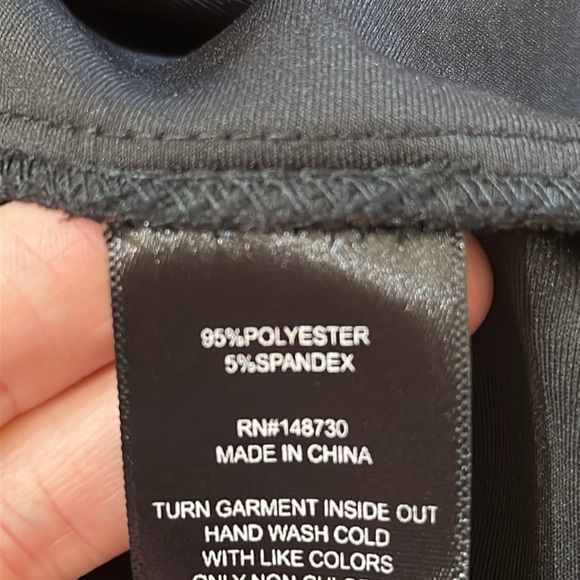 ECI New York Floral Foil Dress - Picture 4 of 8